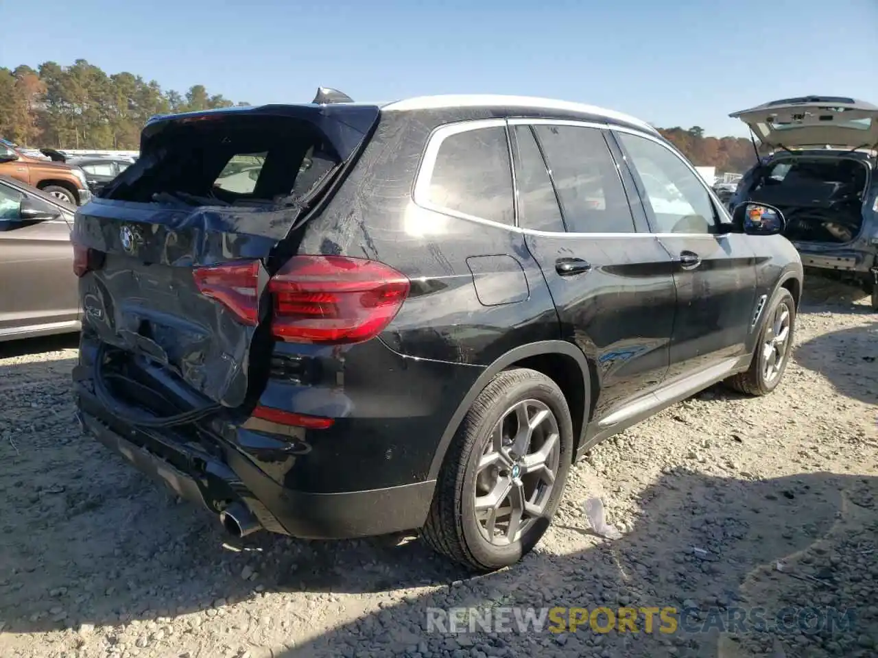 4 Photograph of a damaged car 5UXTY3C09L9C72969 BMW X3 2020