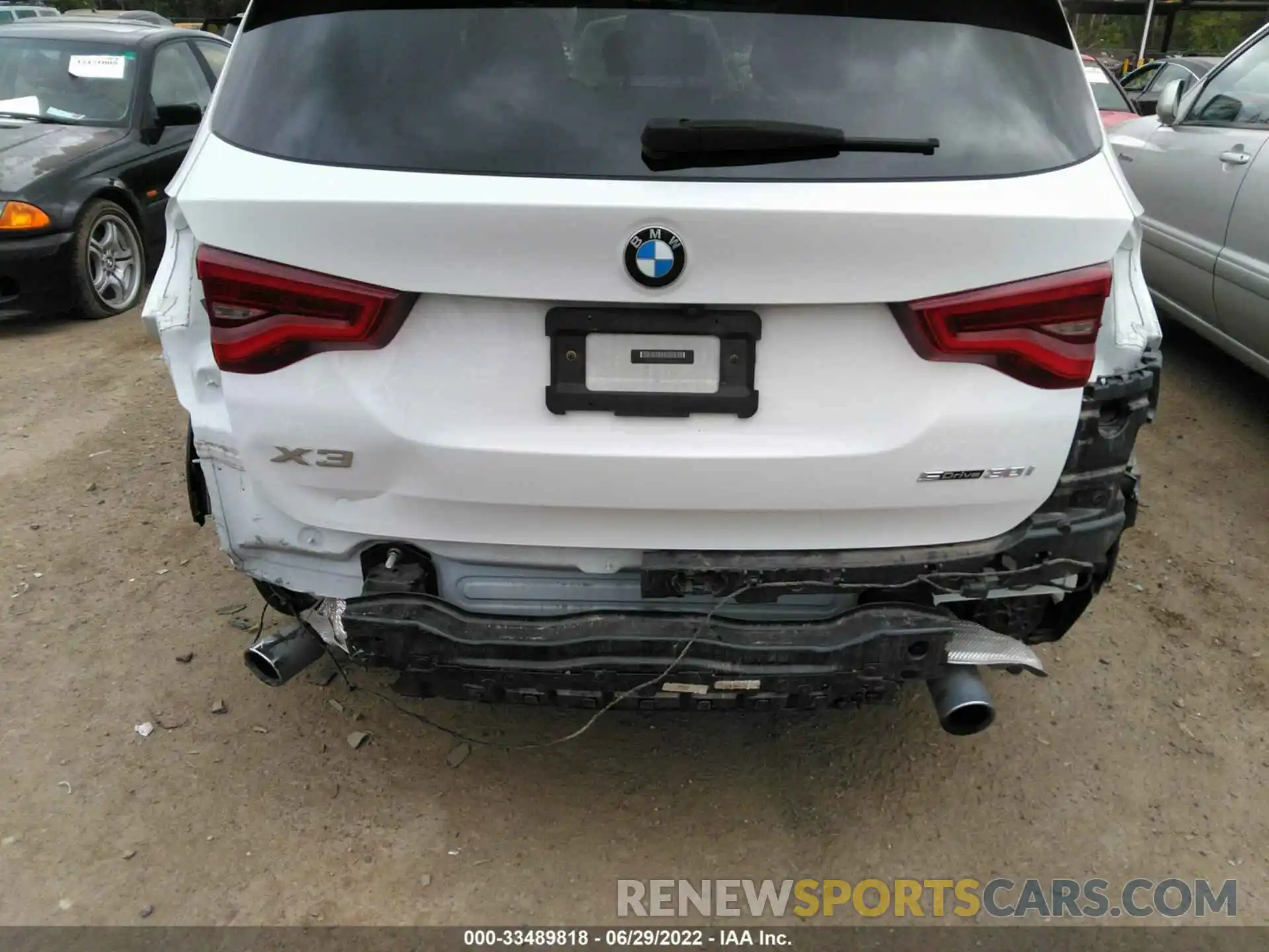 6 Photograph of a damaged car 5UXTY3C09LLE55436 BMW X3 2020