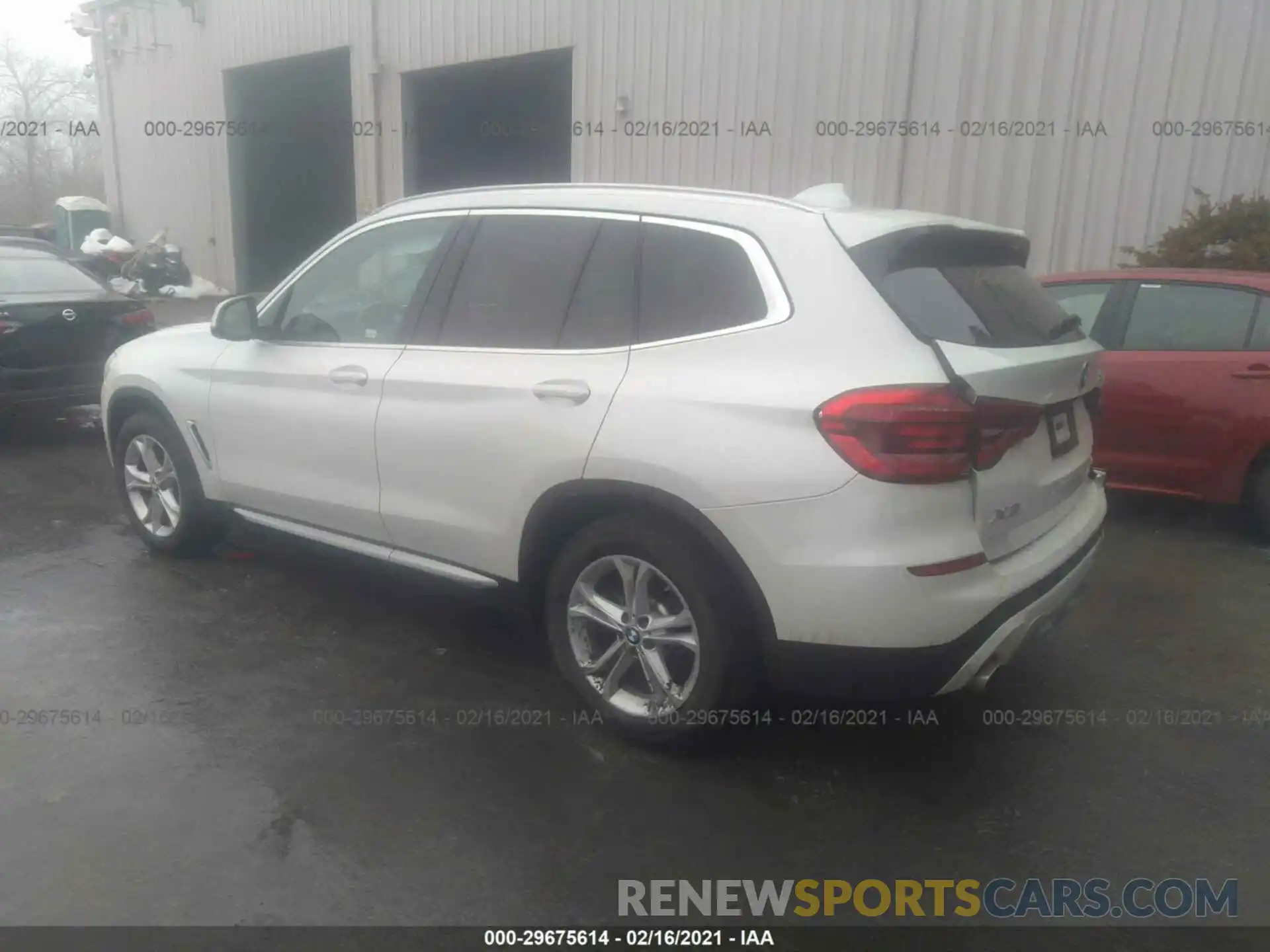 3 Photograph of a damaged car 5UXTY3C09LLU72637 BMW X3 2020