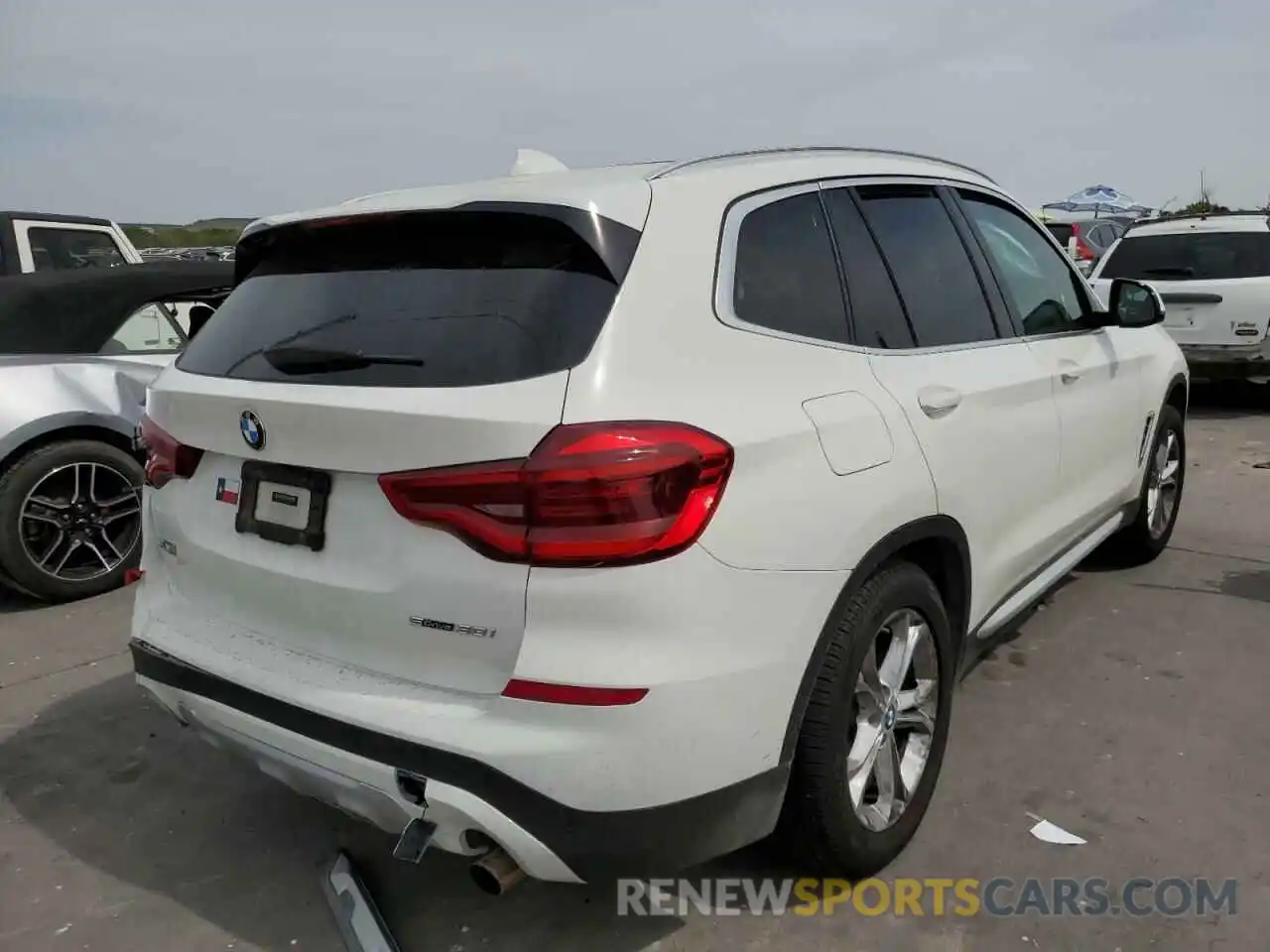 4 Фотография поврежденного автомобиля 5UXTY3C0XL9B43686 BMW X3 2020