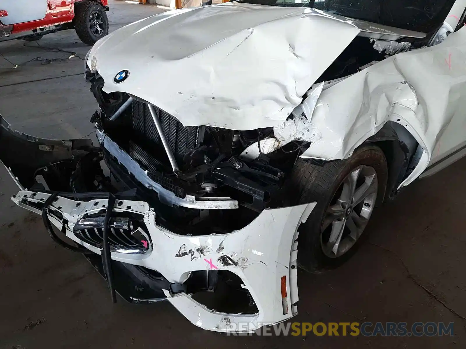 9 Photograph of a damaged car 5UXTY3C0XL9B63890 BMW X3 2020