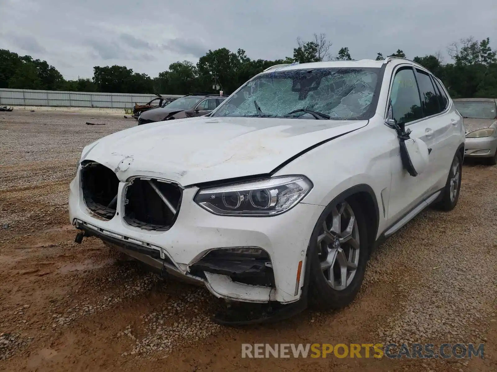 2 Фотография поврежденного автомобиля 5UXTY3C0XL9B67180 BMW X3 2020