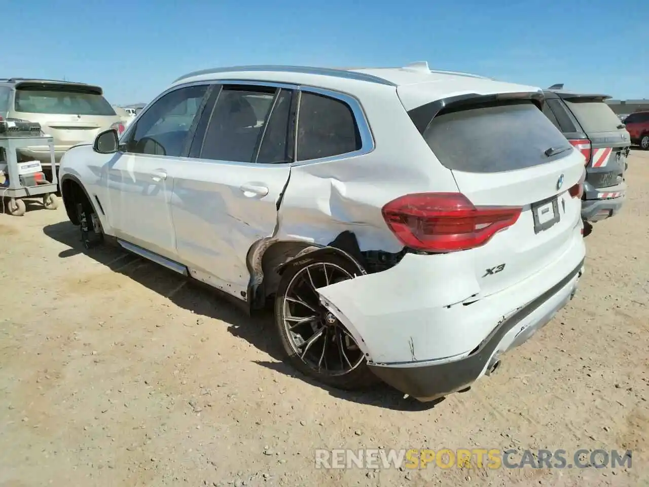 9 Photograph of a damaged car 5UXTY3C0XL9C33811 BMW X3 2020