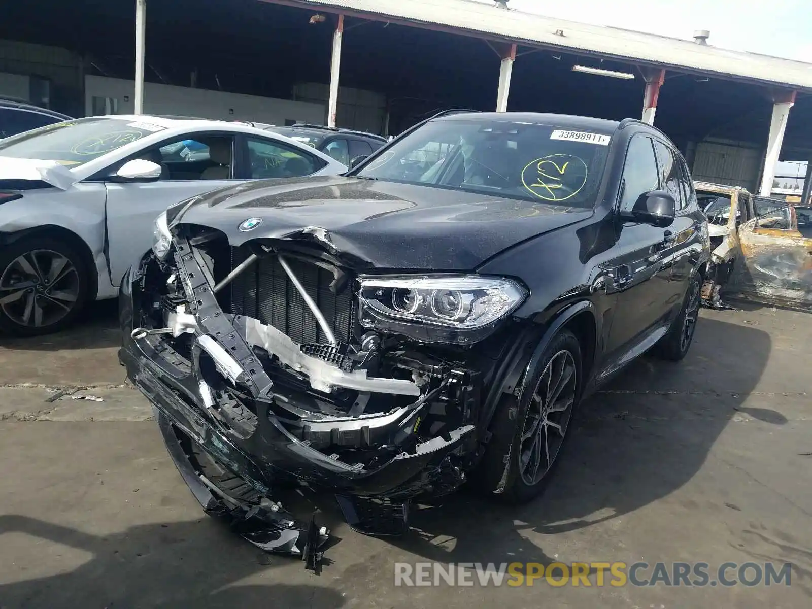 2 Photograph of a damaged car 5UXTY3C0XL9C44596 BMW X3 2020