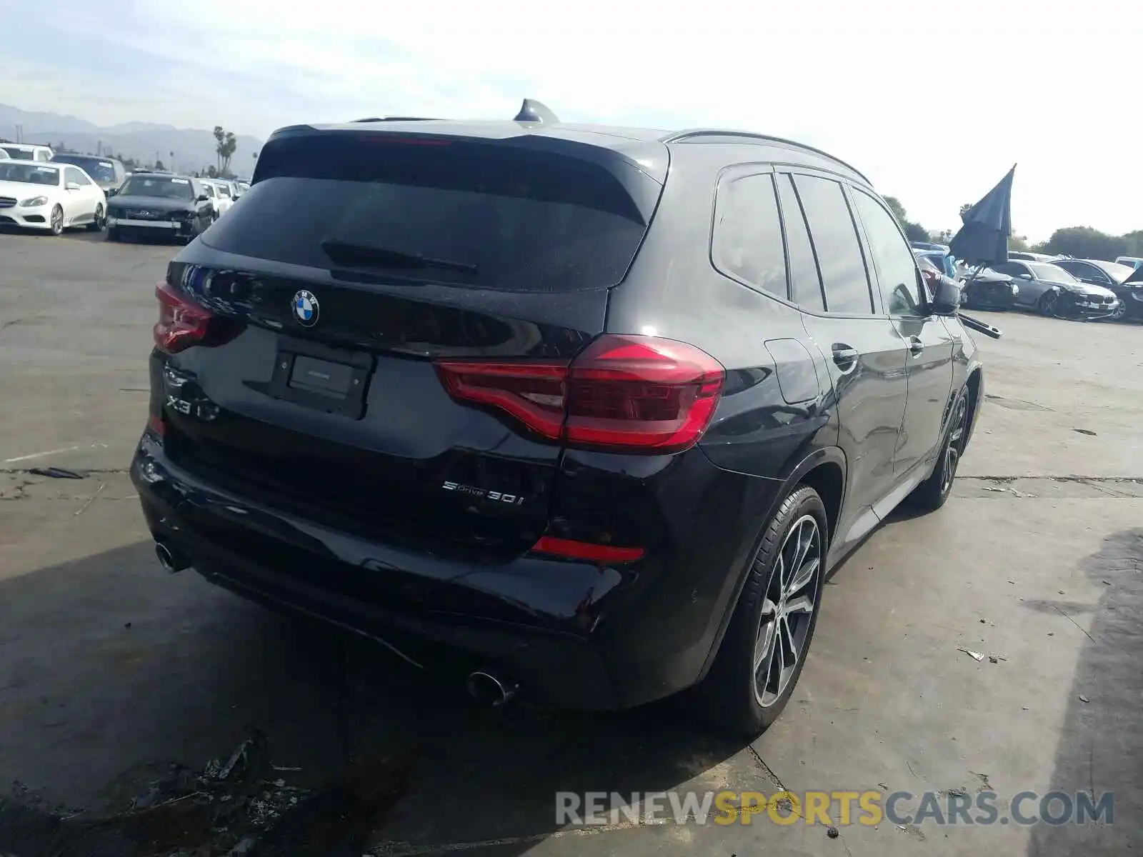 4 Фотография поврежденного автомобиля 5UXTY3C0XL9C44596 BMW X3 2020