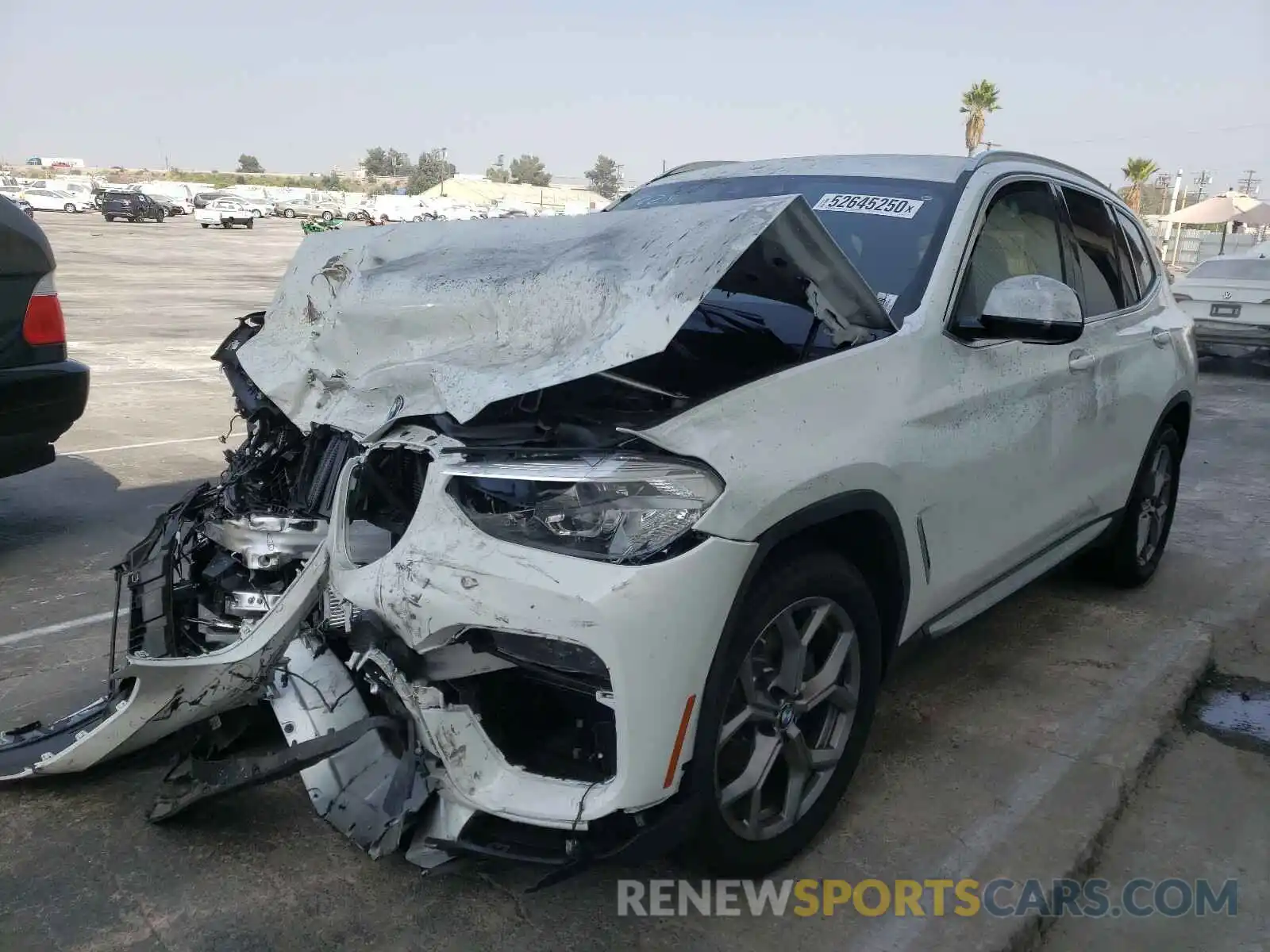 2 Photograph of a damaged car 5UXTY3C0XL9D41121 BMW X3 2020