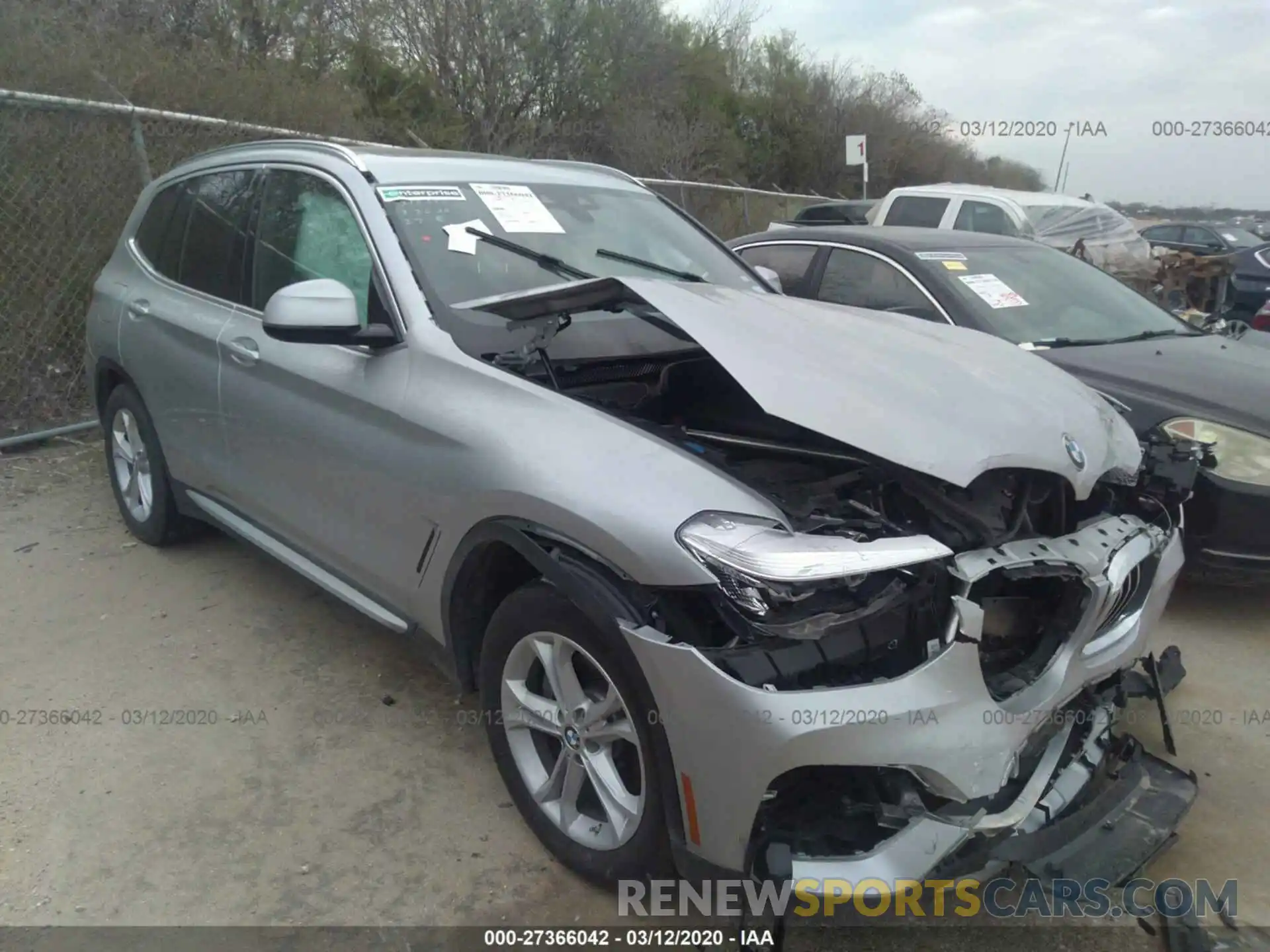 1 Photograph of a damaged car 5UXTY3C0XLLE55204 BMW X3 2020