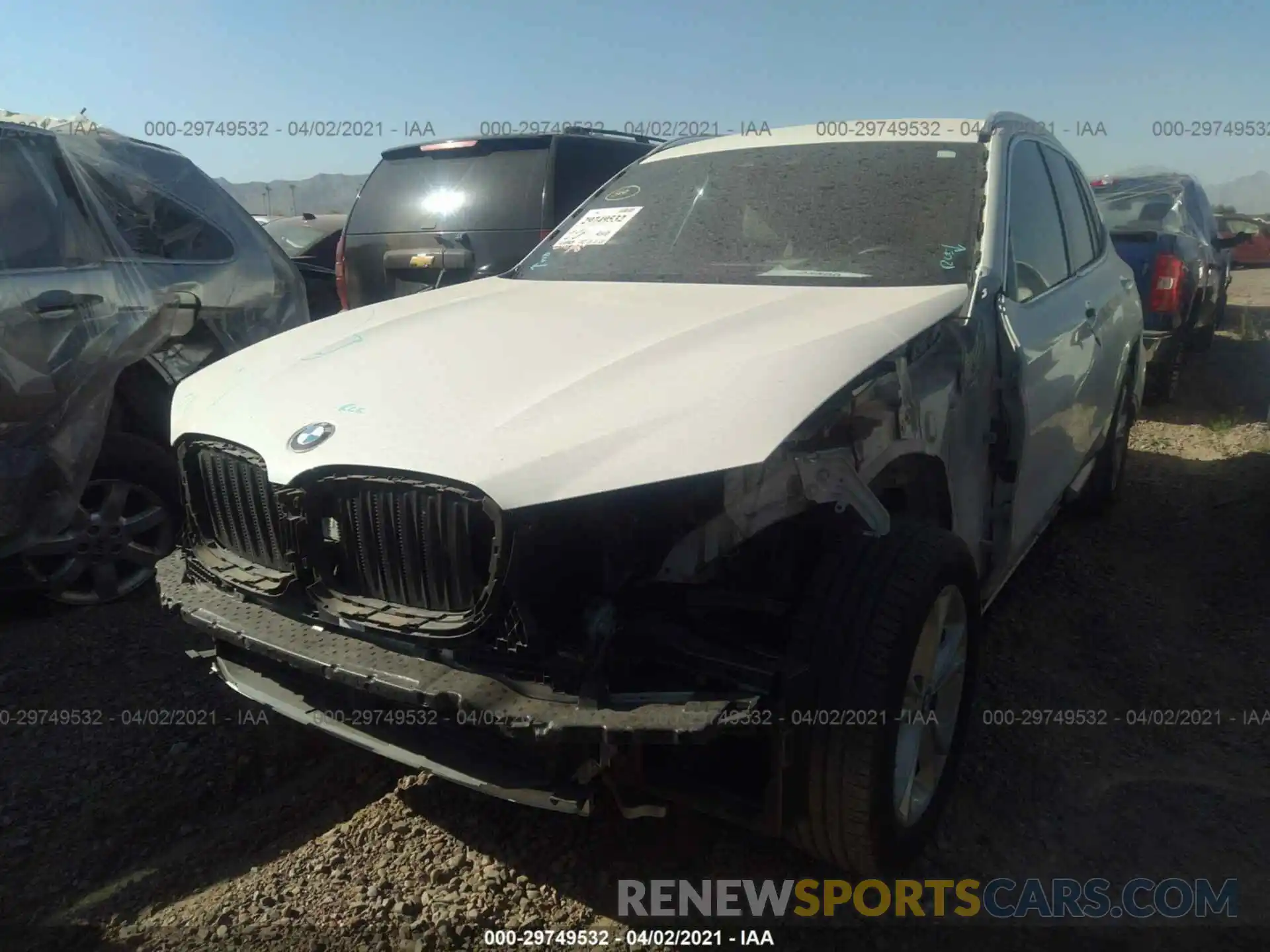 2 Фотография поврежденного автомобиля 5UXTY3C0XLLU72081 BMW X3 2020