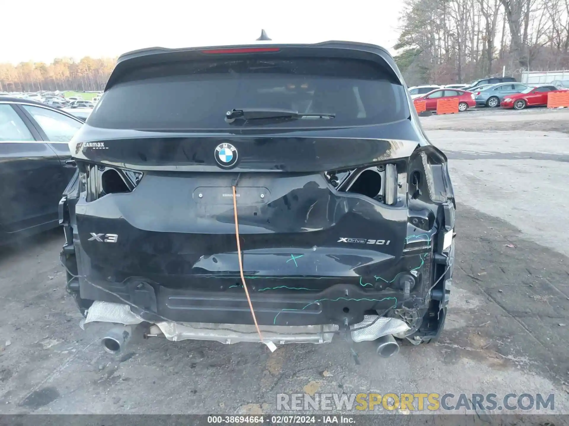 16 Photograph of a damaged car 5UXTY5C00L9B57902 BMW X3 2020