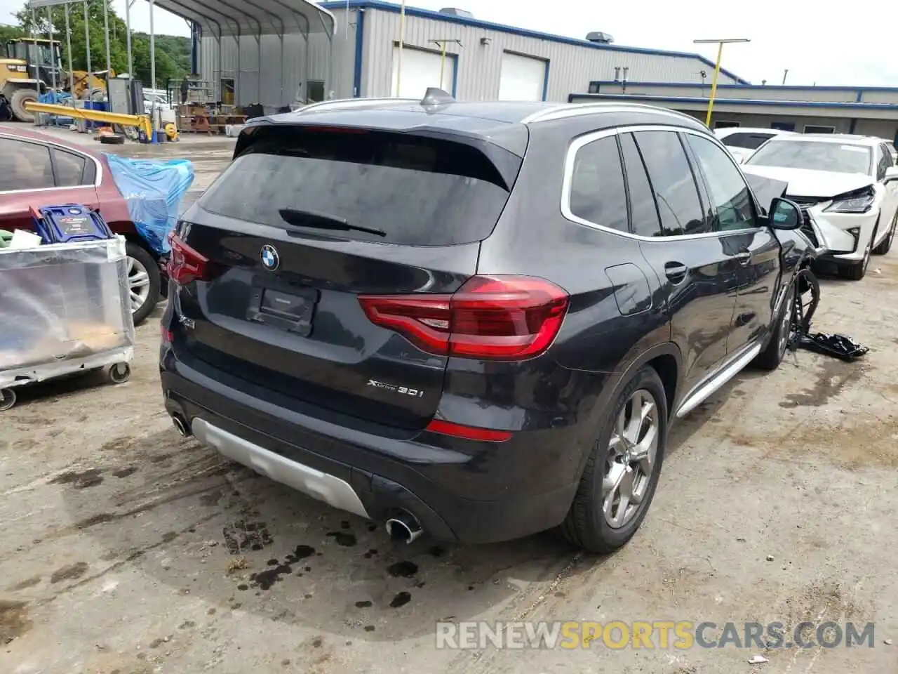 4 Фотография поврежденного автомобиля 5UXTY5C00L9B97235 BMW X3 2020