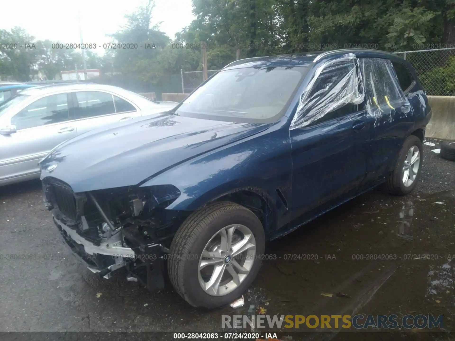 2 Photograph of a damaged car 5UXTY5C01L9B07851 BMW X3 2020