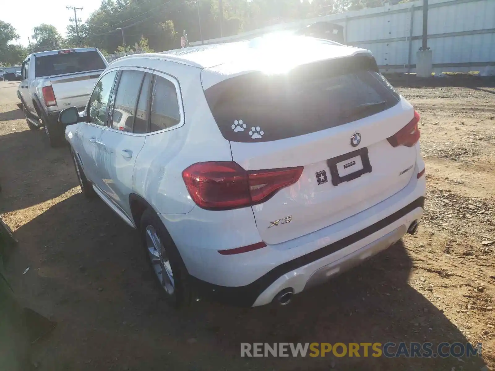 3 Photograph of a damaged car 5UXTY5C01L9B25489 BMW X3 2020