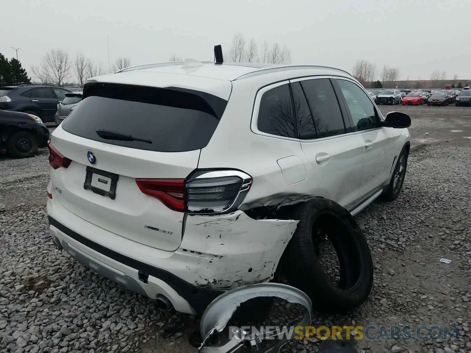 4 Фотография поврежденного автомобиля 5UXTY5C01L9B96014 BMW X3 2020