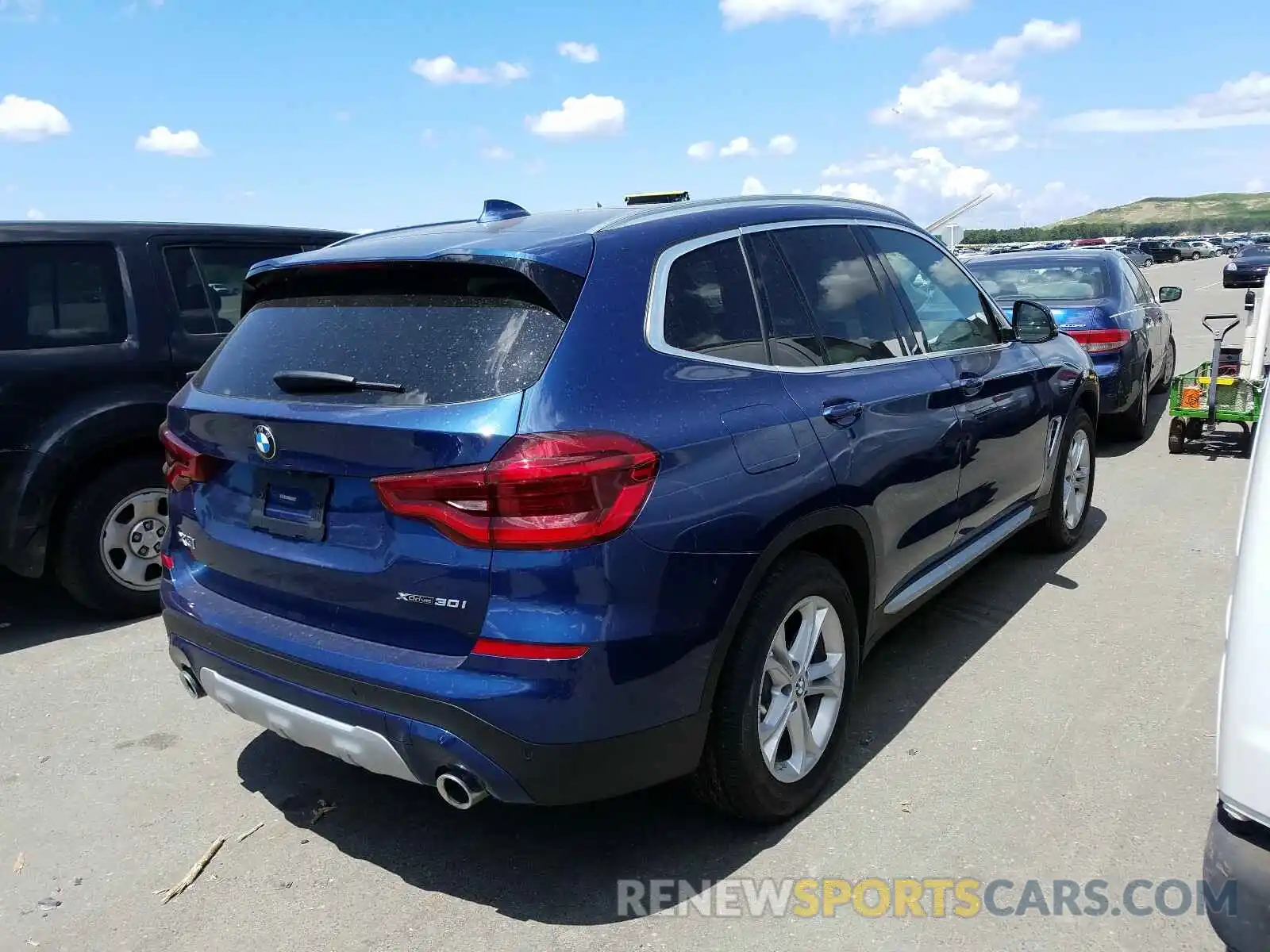 4 Photograph of a damaged car 5UXTY5C01L9C04080 BMW X3 2020