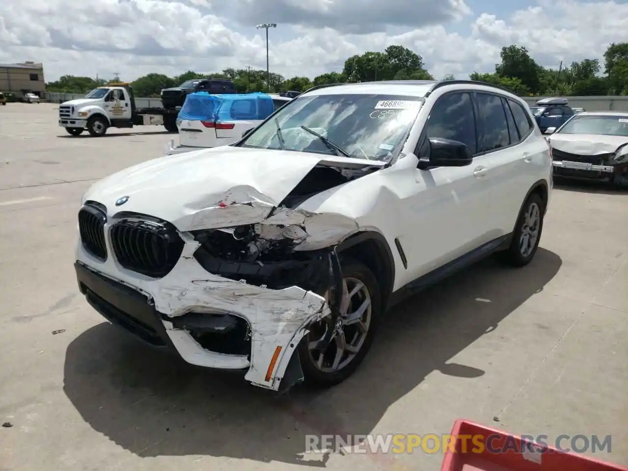 2 Фотография поврежденного автомобиля 5UXTY5C01L9C85114 BMW X3 2020