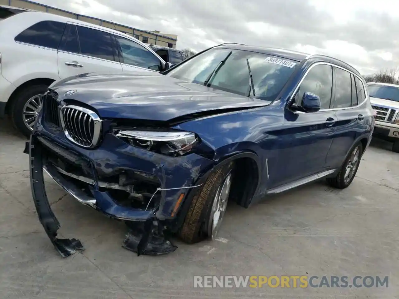 2 Photograph of a damaged car 5UXTY5C01L9D45862 BMW X3 2020