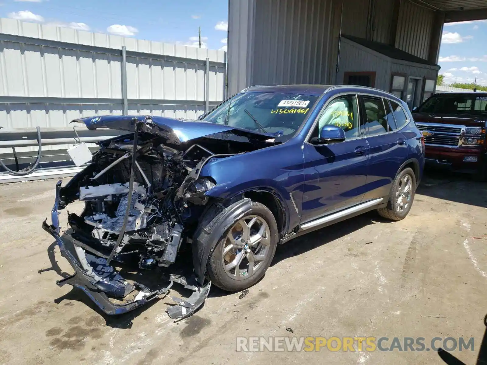 2 Photograph of a damaged car 5UXTY5C01L9D66792 BMW X3 2020