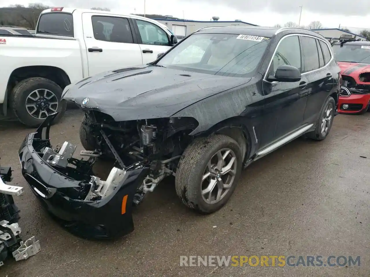 2 Photograph of a damaged car 5UXTY5C01LLE57841 BMW X3 2020