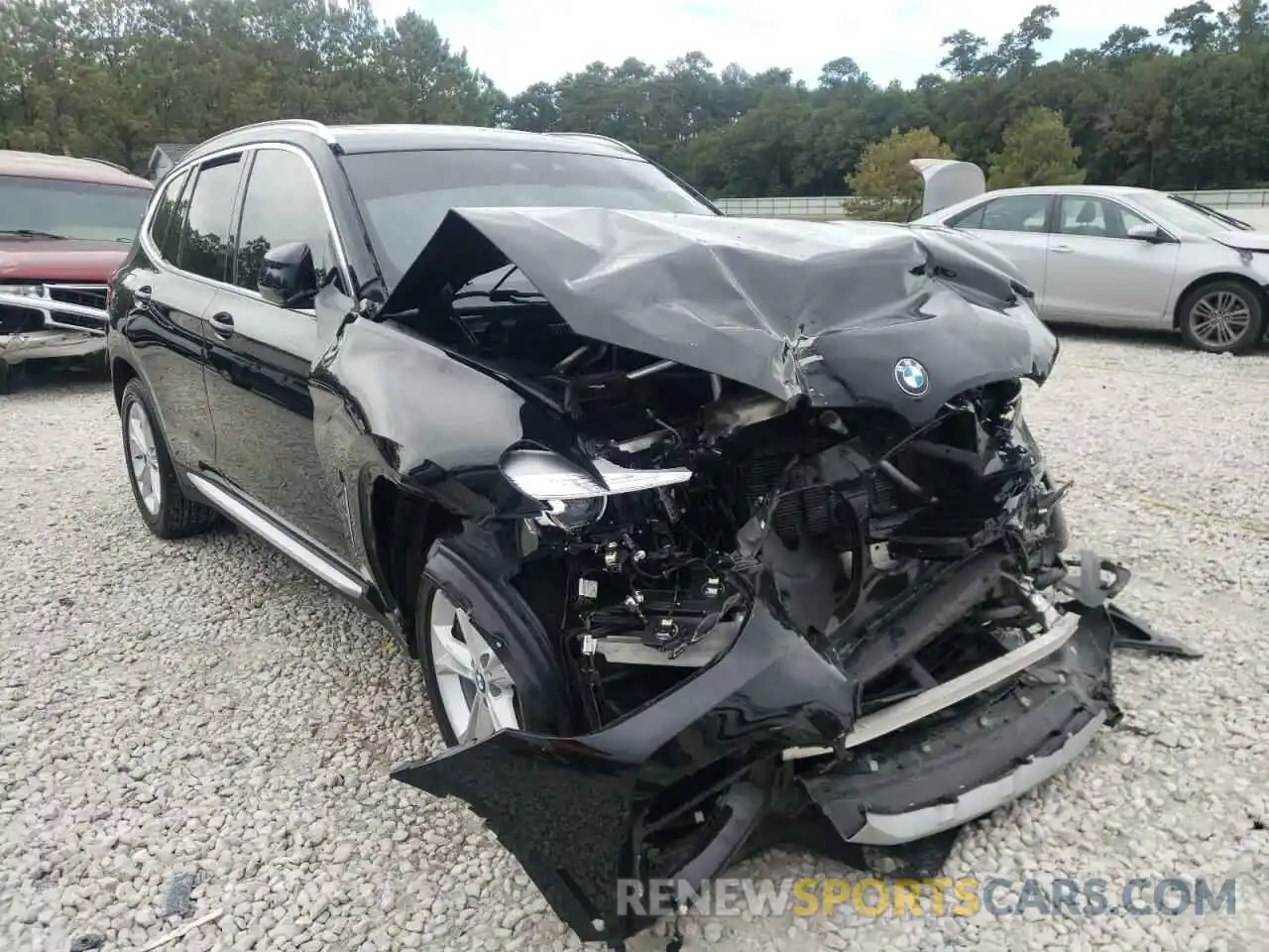 1 Photograph of a damaged car 5UXTY5C01LLE58150 BMW X3 2020