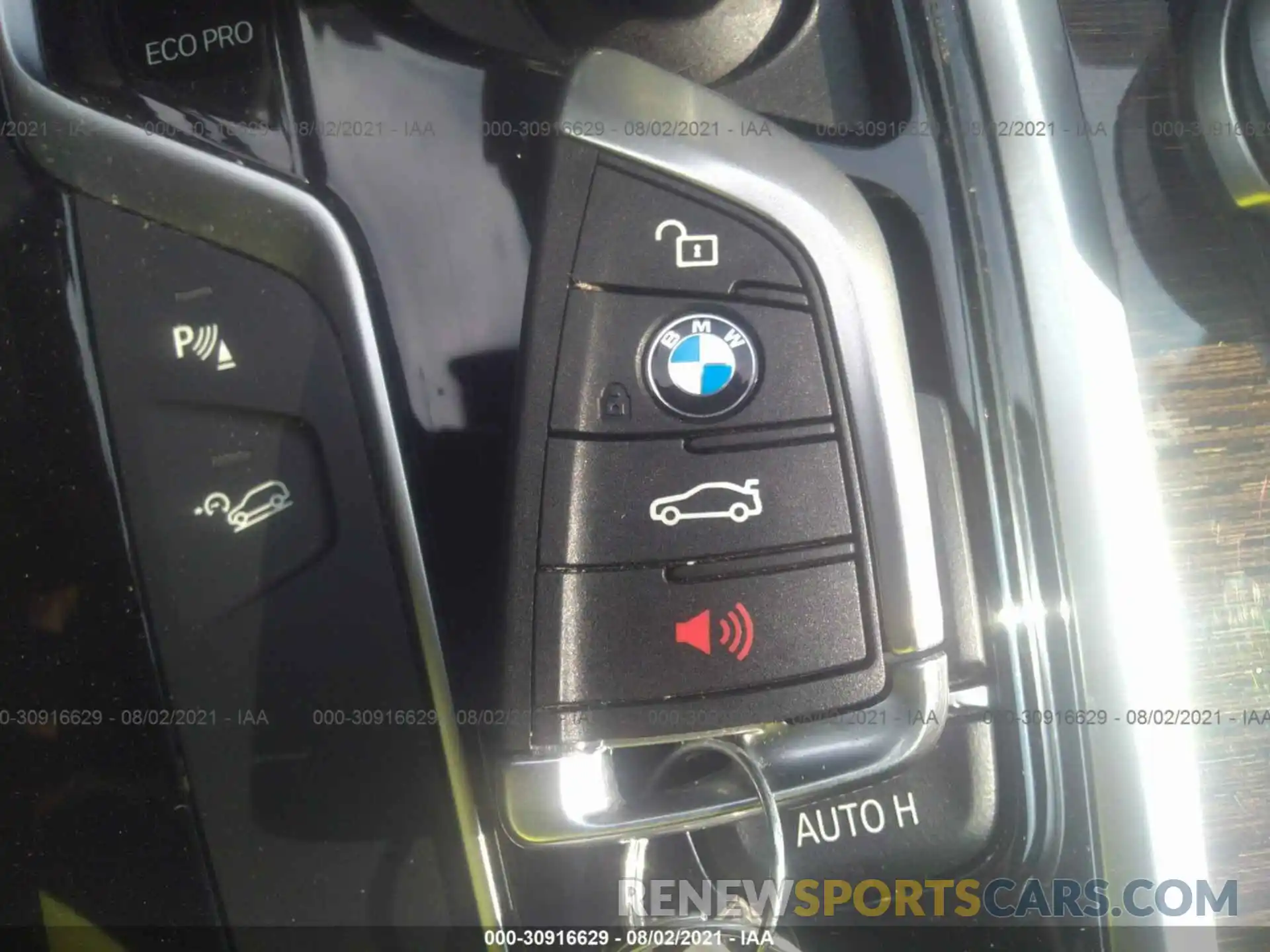 11 Фотография поврежденного автомобиля 5UXTY5C01LLT36840 BMW X3 2020