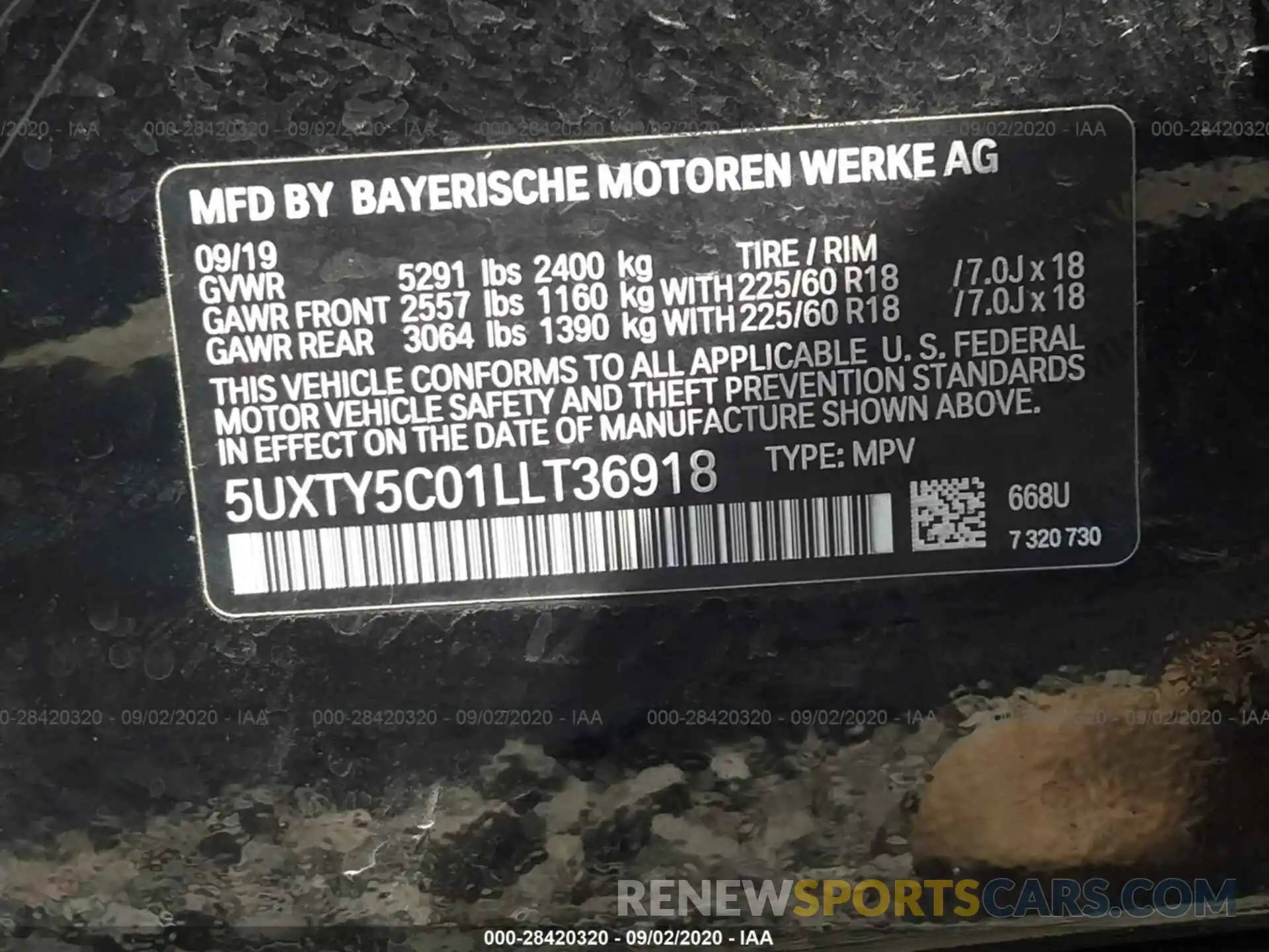 9 Photograph of a damaged car 5UXTY5C01LLT36918 BMW X3 2020