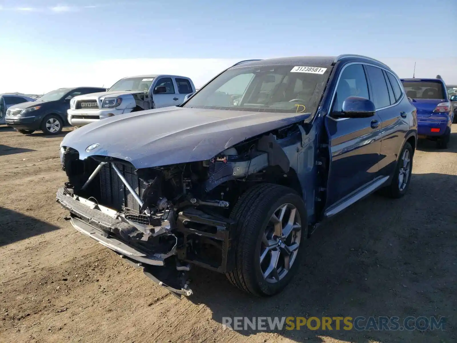 2 Photograph of a damaged car 5UXTY5C02L9B28630 BMW X3 2020