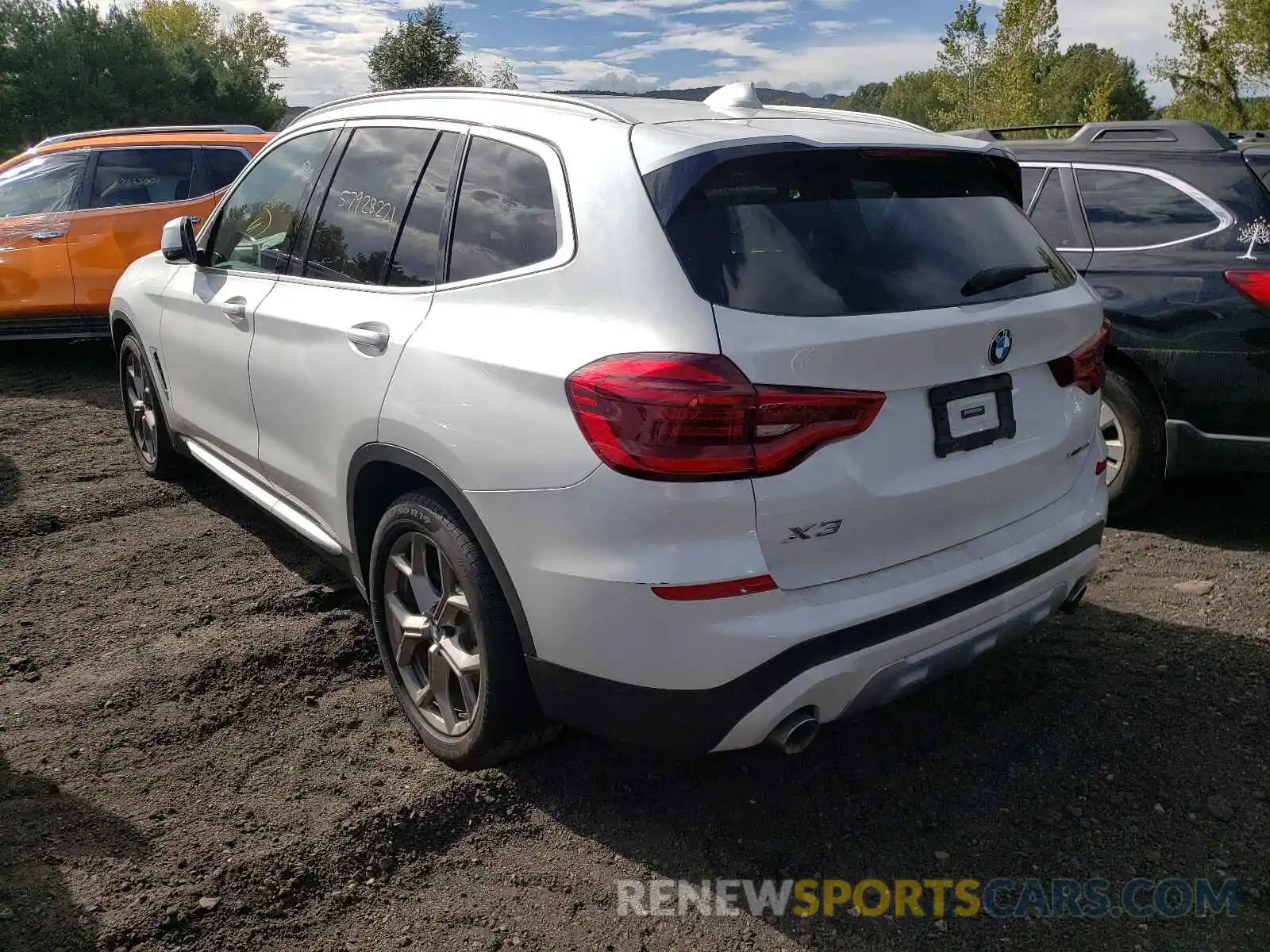 3 Фотография поврежденного автомобиля 5UXTY5C02L9B70635 BMW X3 2020