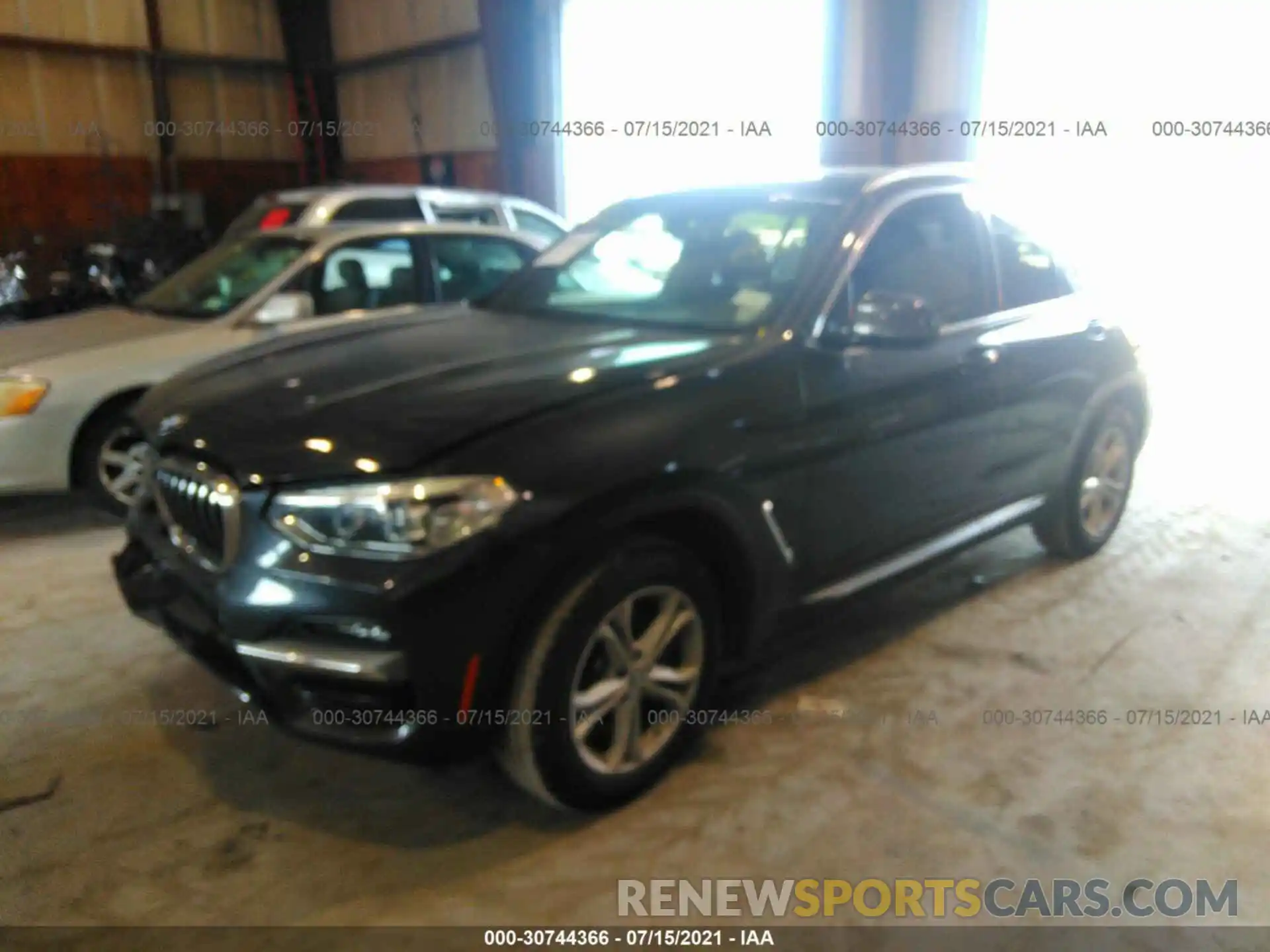 2 Photograph of a damaged car 5UXTY5C02L9C23253 BMW X3 2020