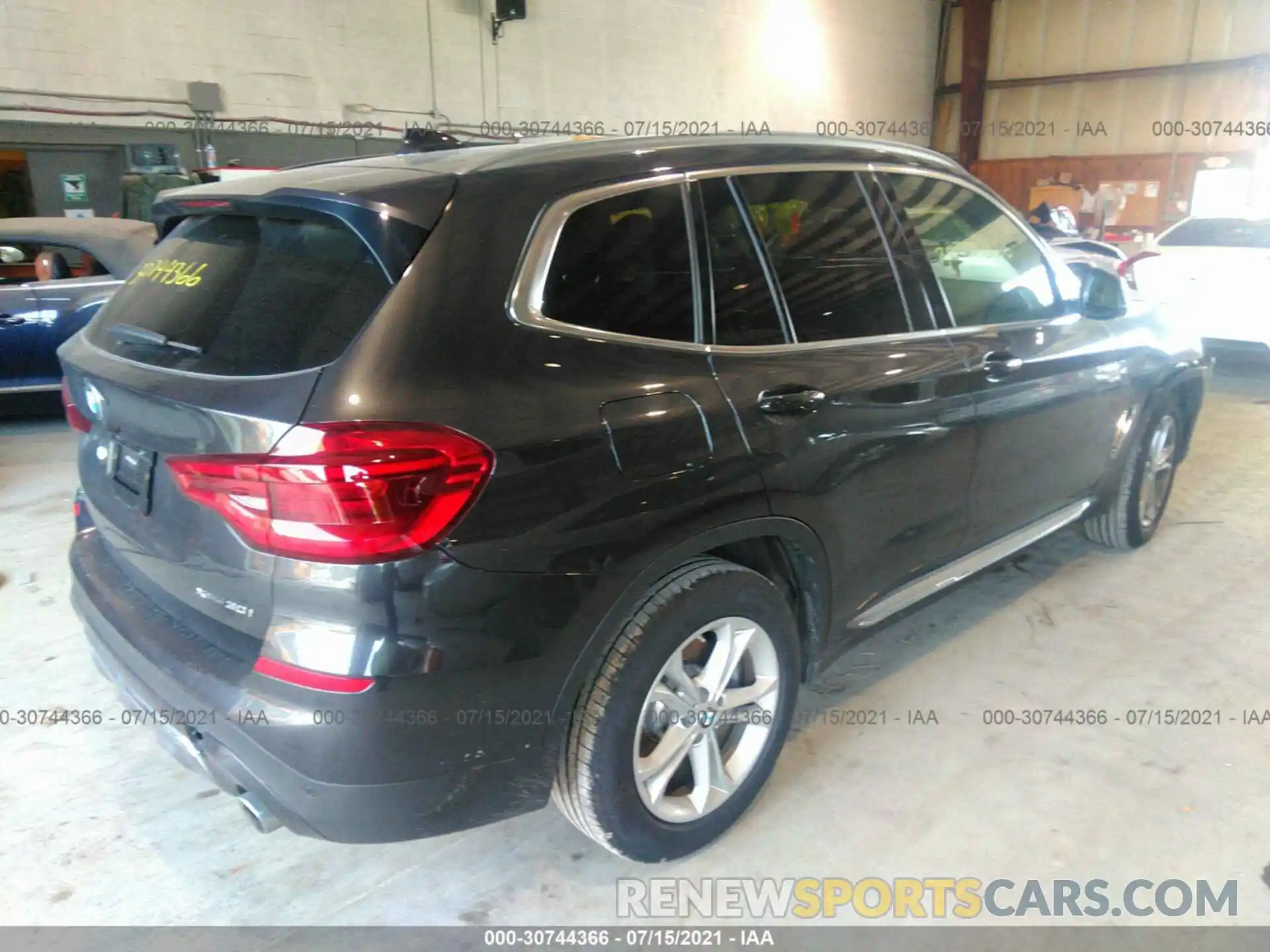 4 Фотография поврежденного автомобиля 5UXTY5C02L9C23253 BMW X3 2020