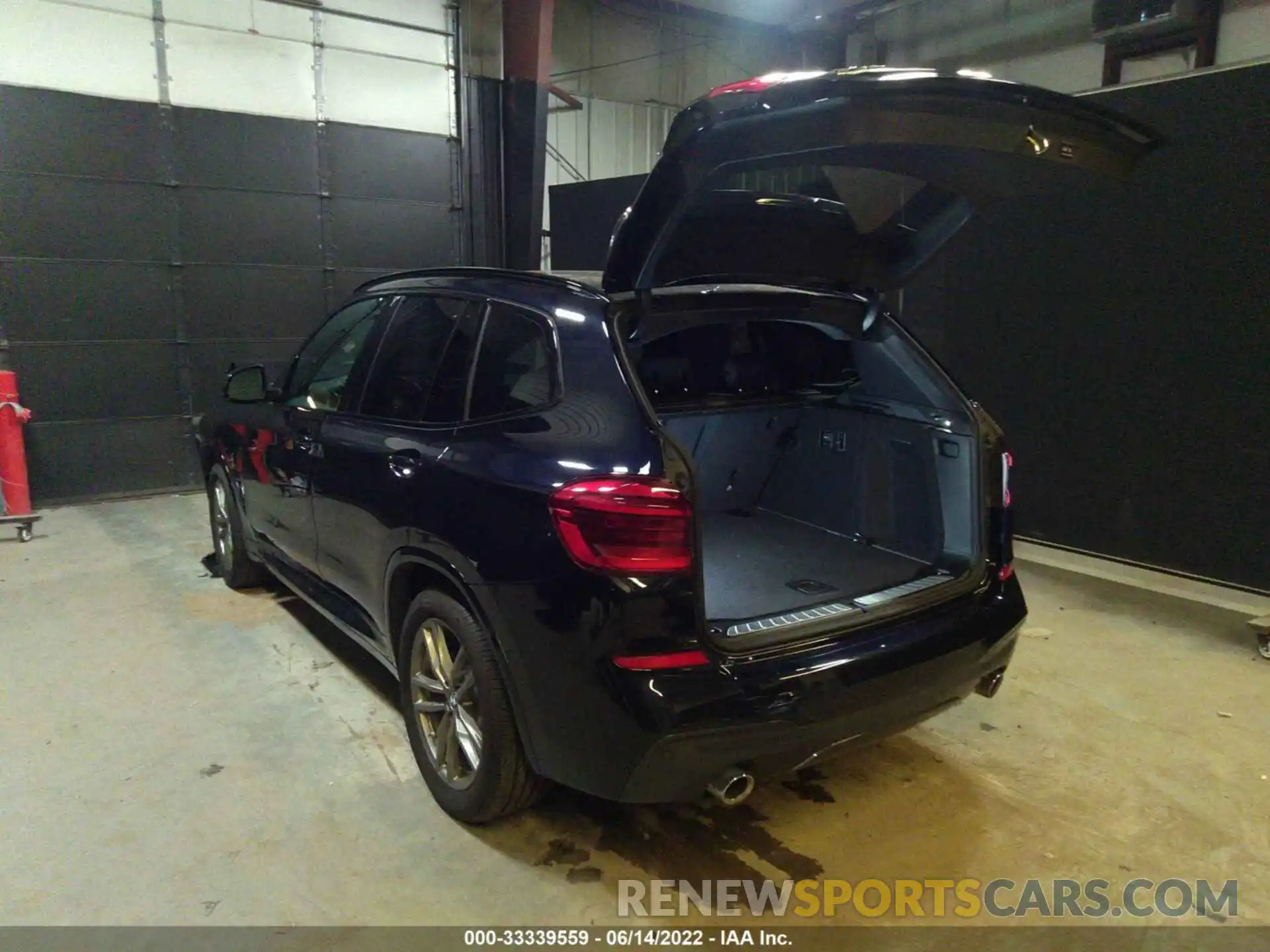 3 Photograph of a damaged car 5UXTY5C02L9C96574 BMW X3 2020