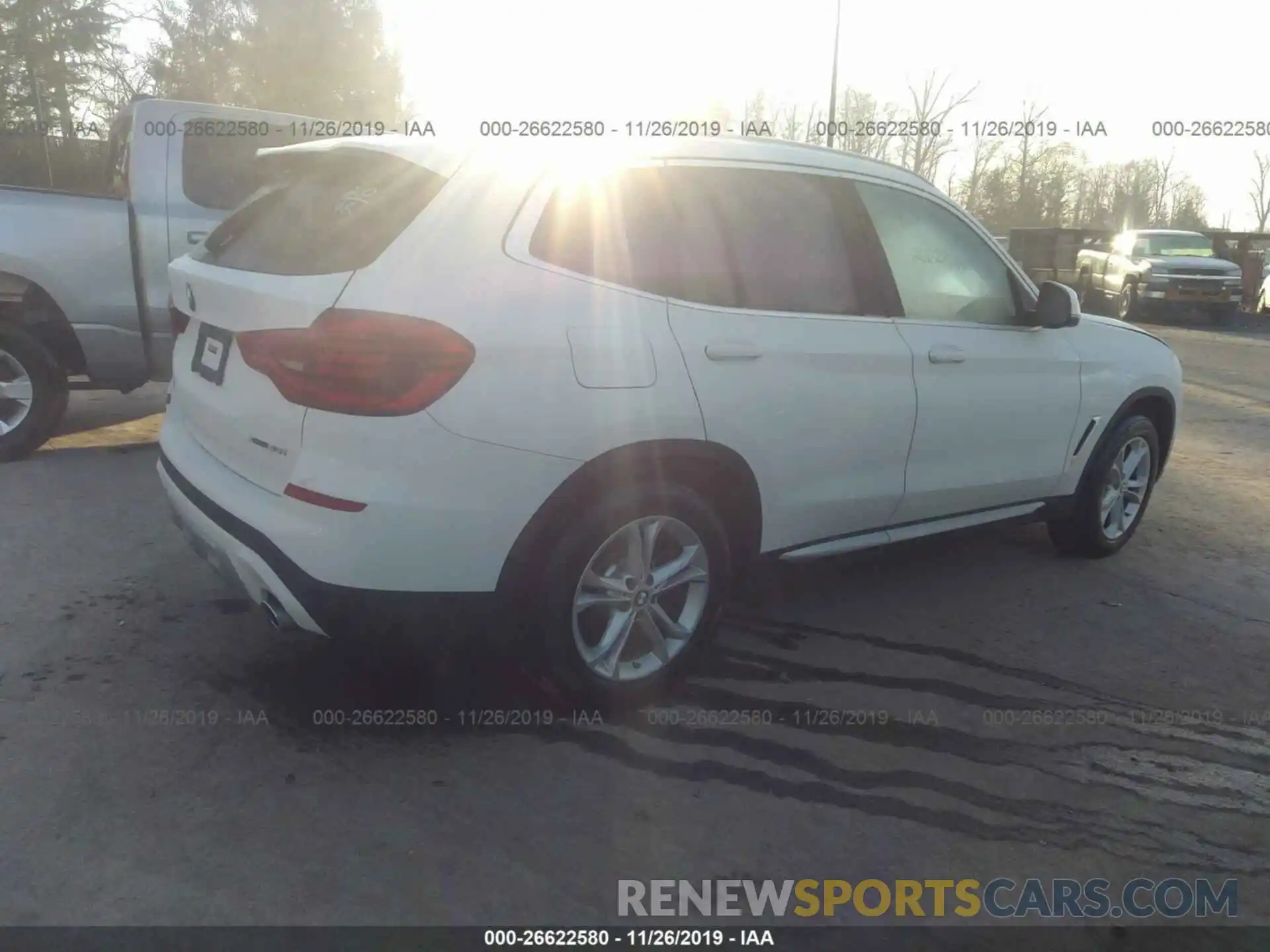 4 Фотография поврежденного автомобиля 5UXTY5C02LLT32134 BMW X3 2020