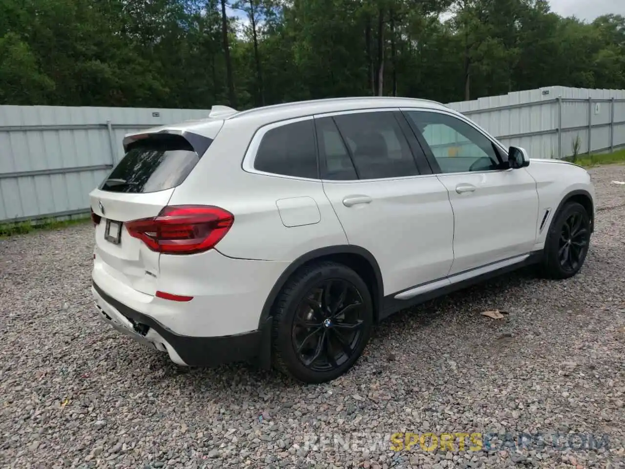 4 Фотография поврежденного автомобиля 5UXTY5C02LLT35521 BMW X3 2020