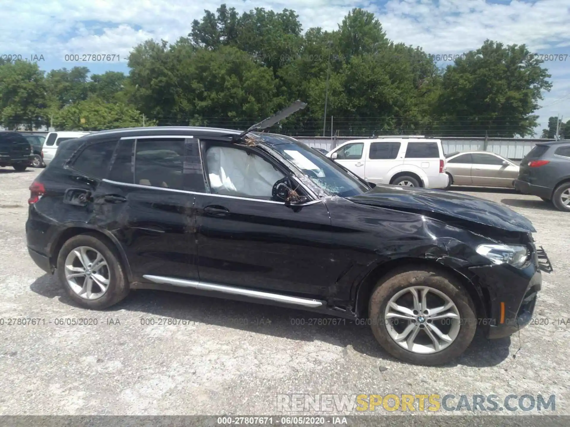 6 Photograph of a damaged car 5UXTY5C02LLT36894 BMW X3 2020