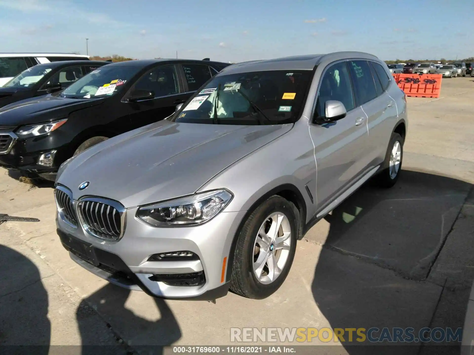 2 Photograph of a damaged car 5UXTY5C02LLT38712 BMW X3 2020