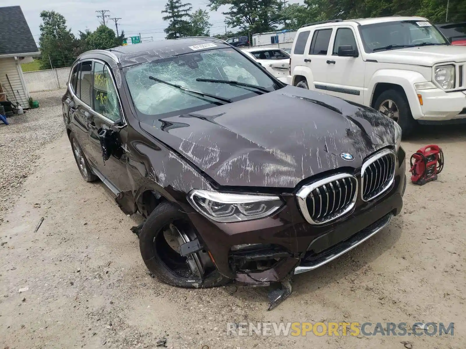 9 Photograph of a damaged car 5UXTY5C03L9B04000 BMW X3 2020