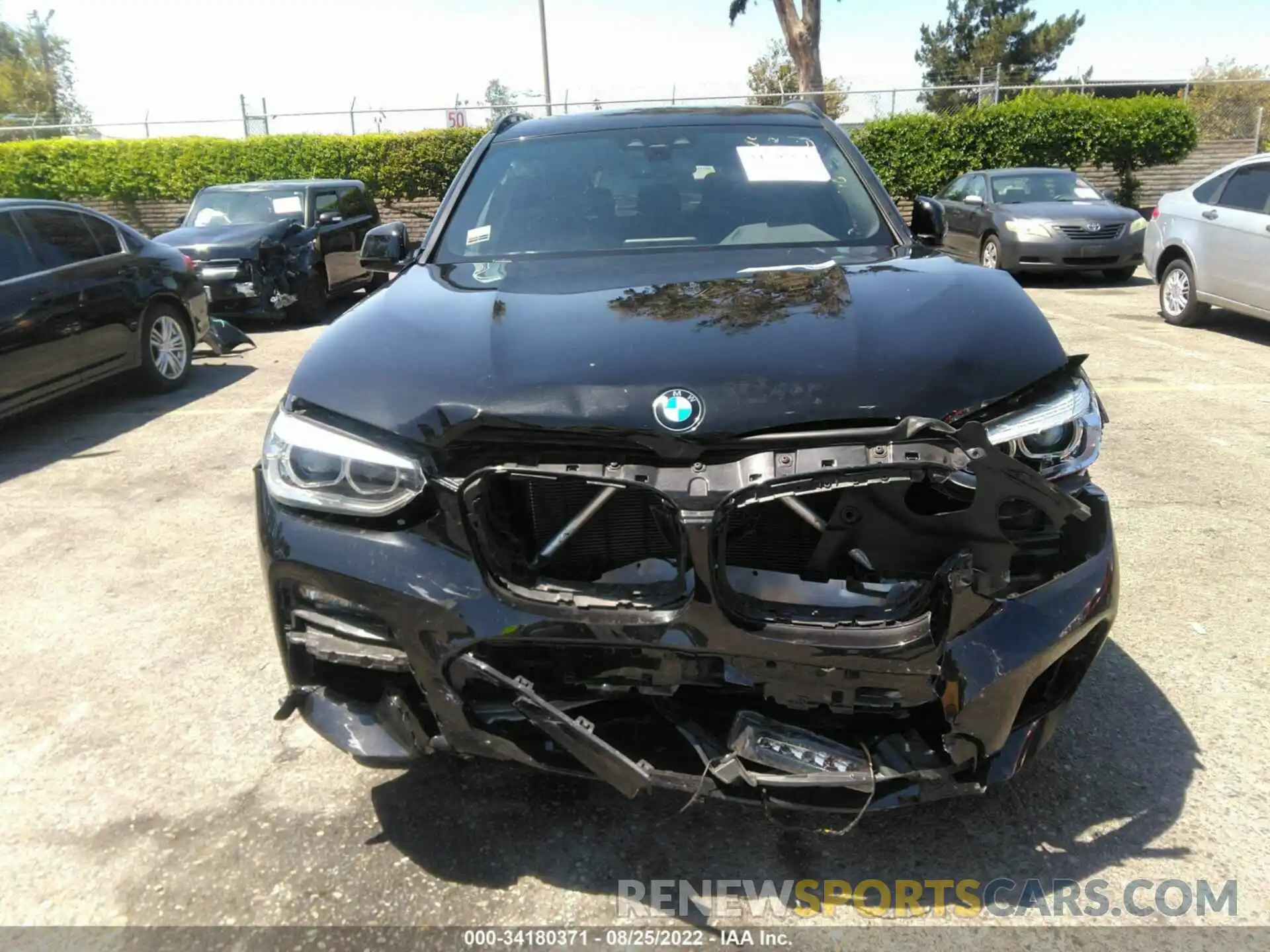 6 Photograph of a damaged car 5UXTY5C03L9B34078 BMW X3 2020