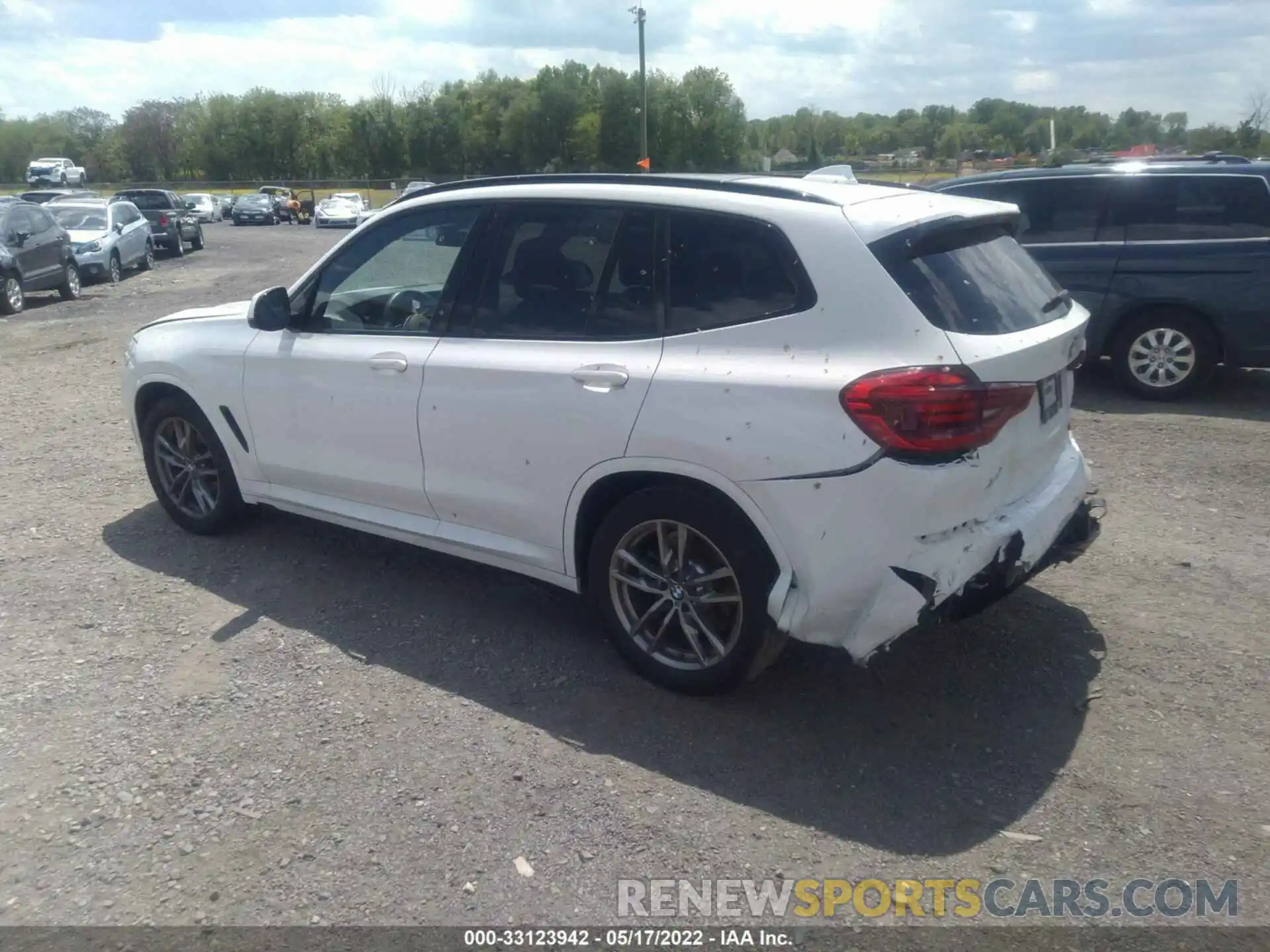 3 Photograph of a damaged car 5UXTY5C03L9B46070 BMW X3 2020