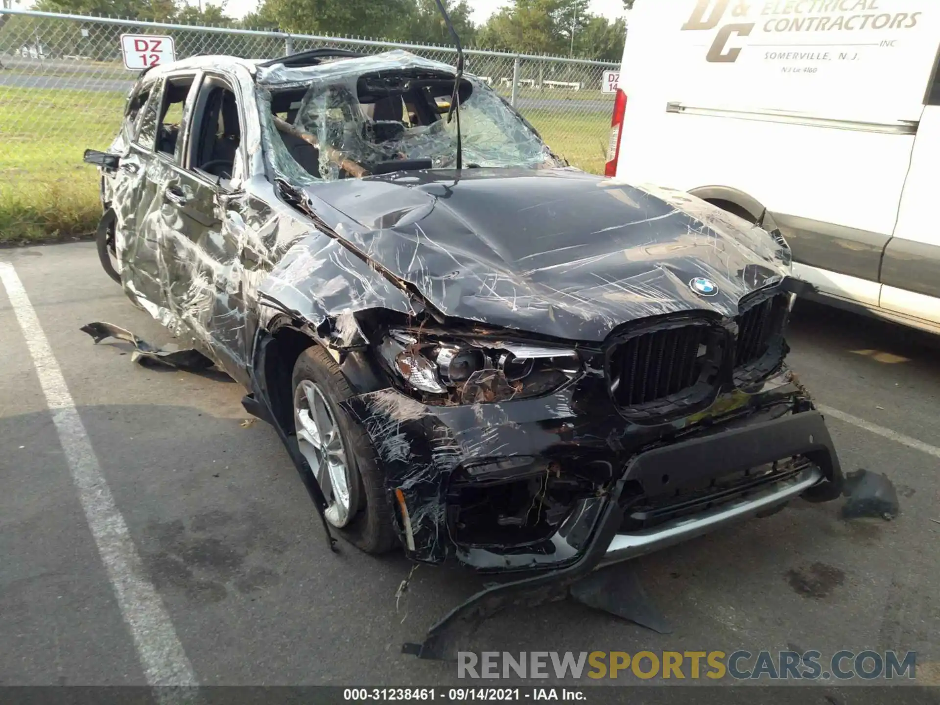 1 Photograph of a damaged car 5UXTY5C03LLE58182 BMW X3 2020