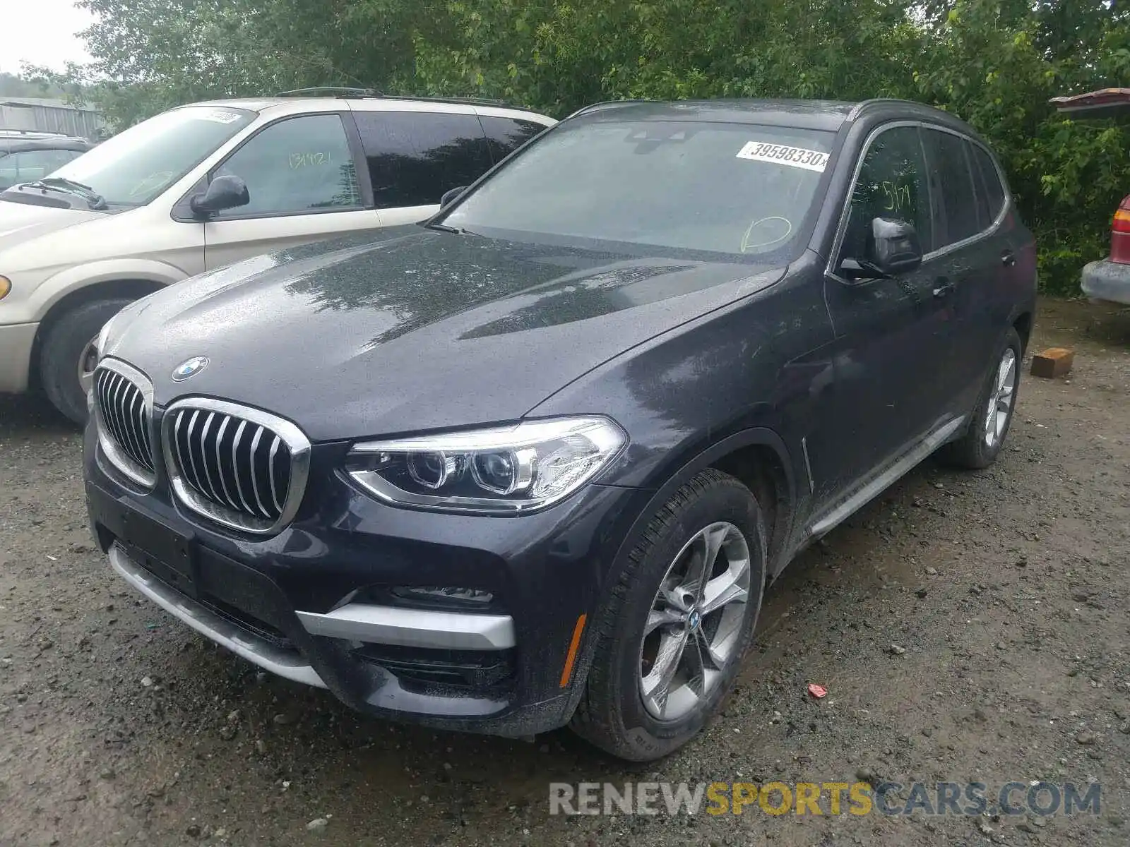 2 Photograph of a damaged car 5UXTY5C03LLT32353 BMW X3 2020