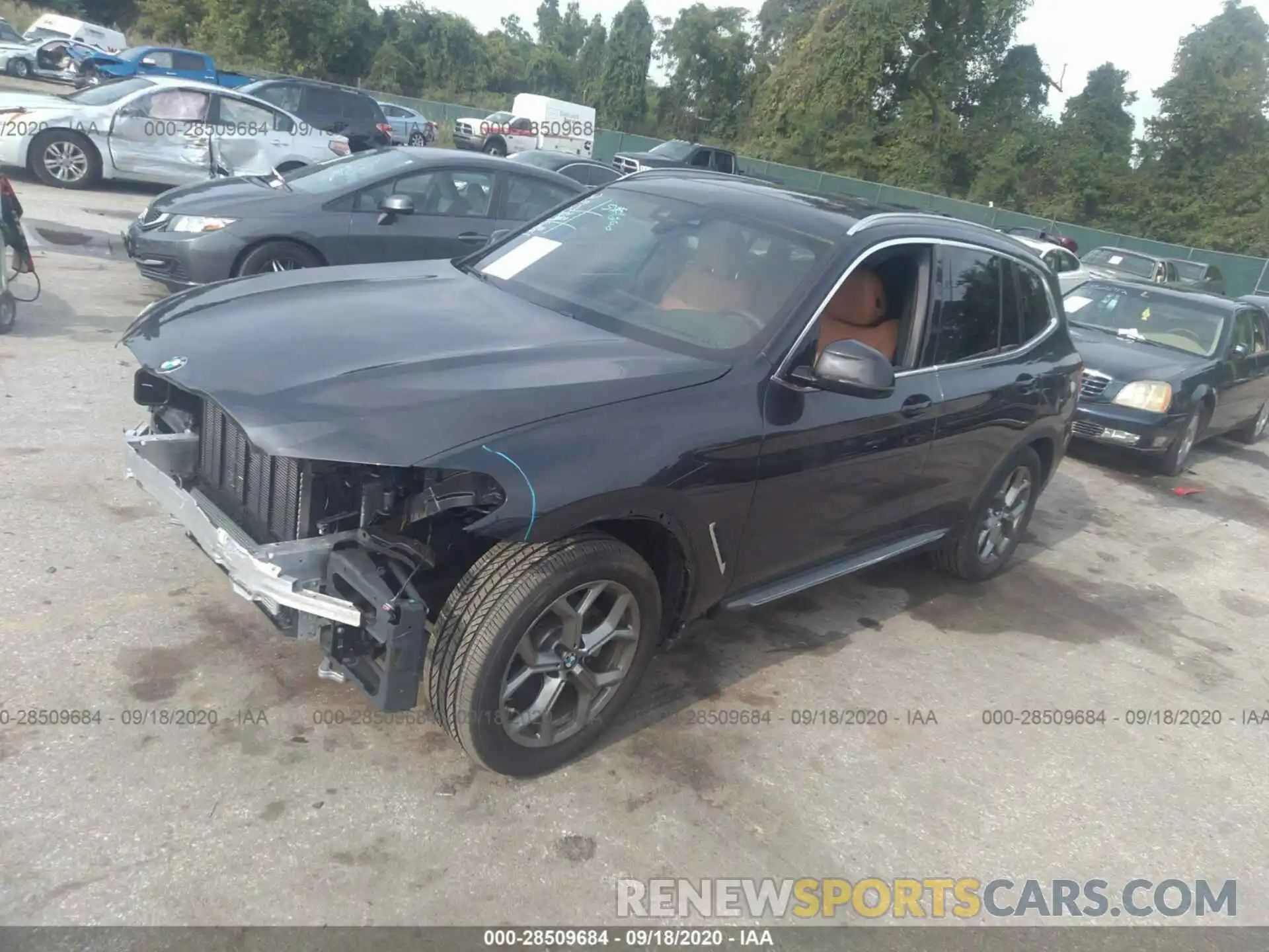 2 Фотография поврежденного автомобиля 5UXTY5C03LLT34829 BMW X3 2020