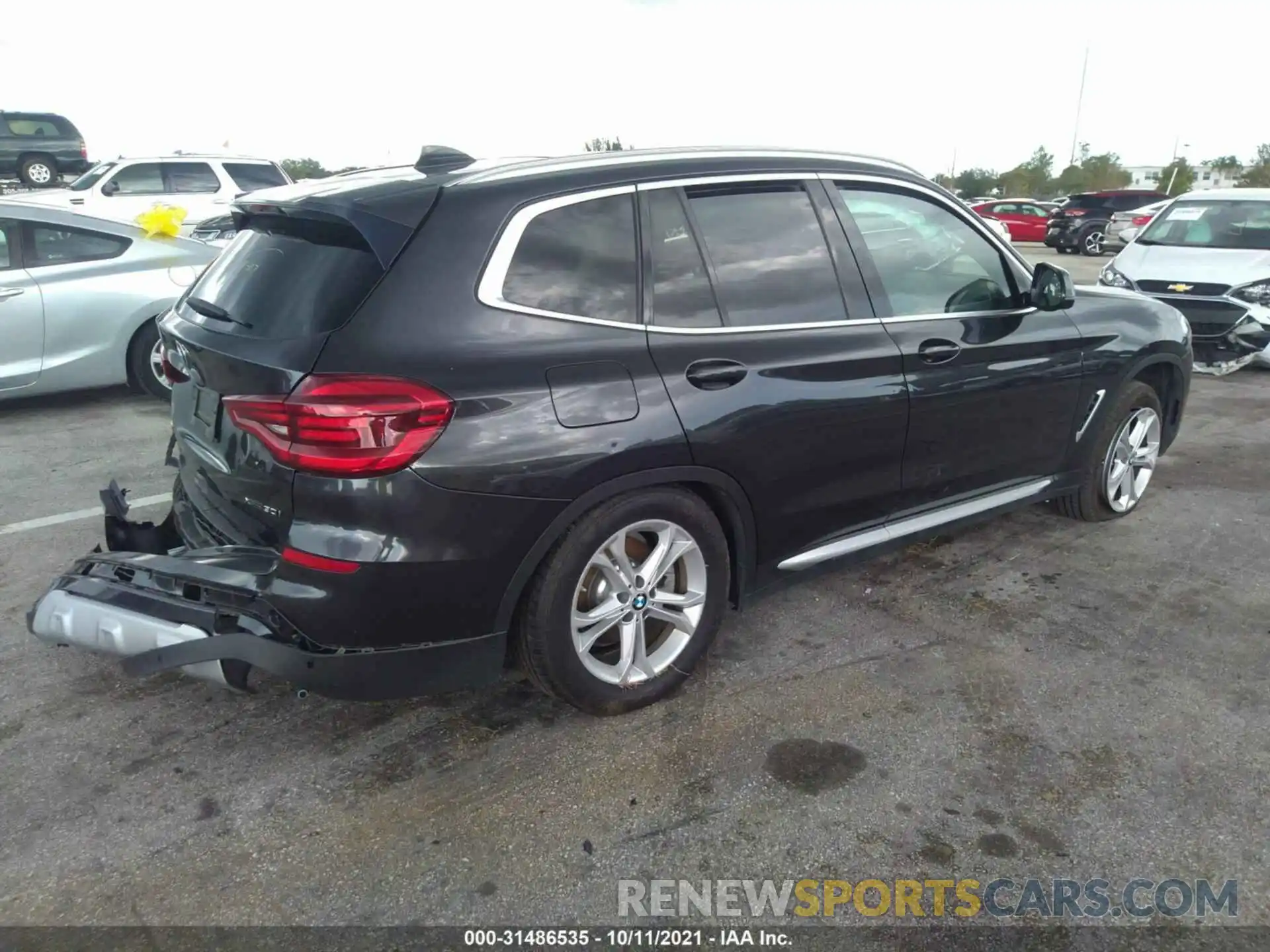 4 Photograph of a damaged car 5UXTY5C03LLT36970 BMW X3 2020