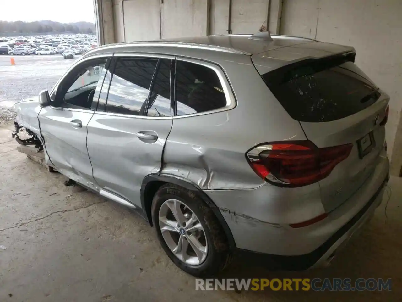 3 Photograph of a damaged car 5UXTY5C04L9B76906 BMW X3 2020