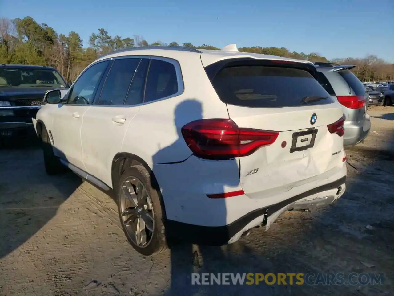 3 Photograph of a damaged car 5UXTY5C04L9C19110 BMW X3 2020