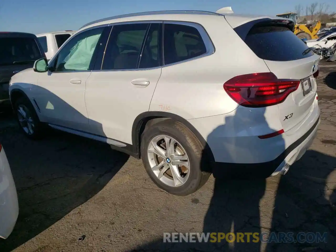 3 Photograph of a damaged car 5UXTY5C04L9D25038 BMW X3 2020