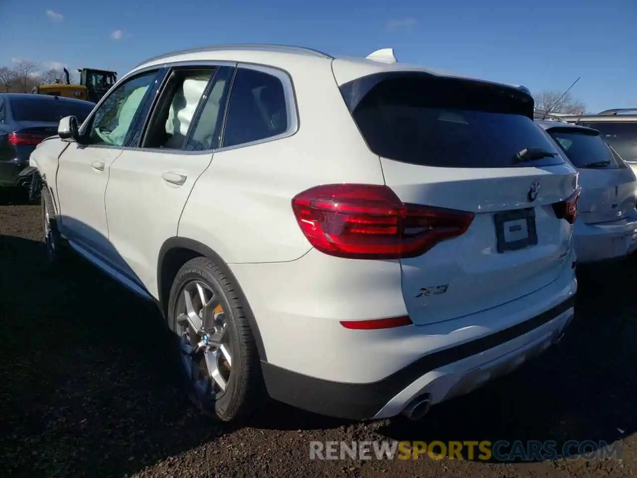 3 Photograph of a damaged car 5UXTY5C04LLT36511 BMW X3 2020