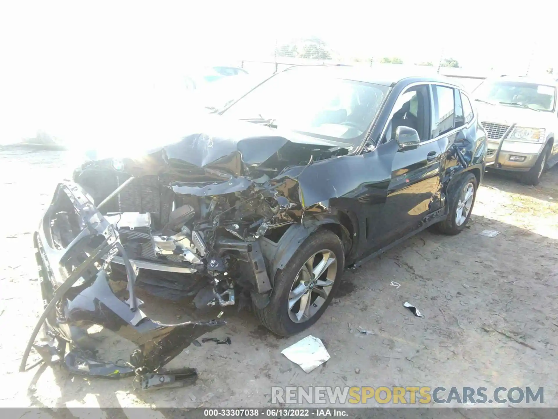 2 Photograph of a damaged car 5UXTY5C04LLT36699 BMW X3 2020