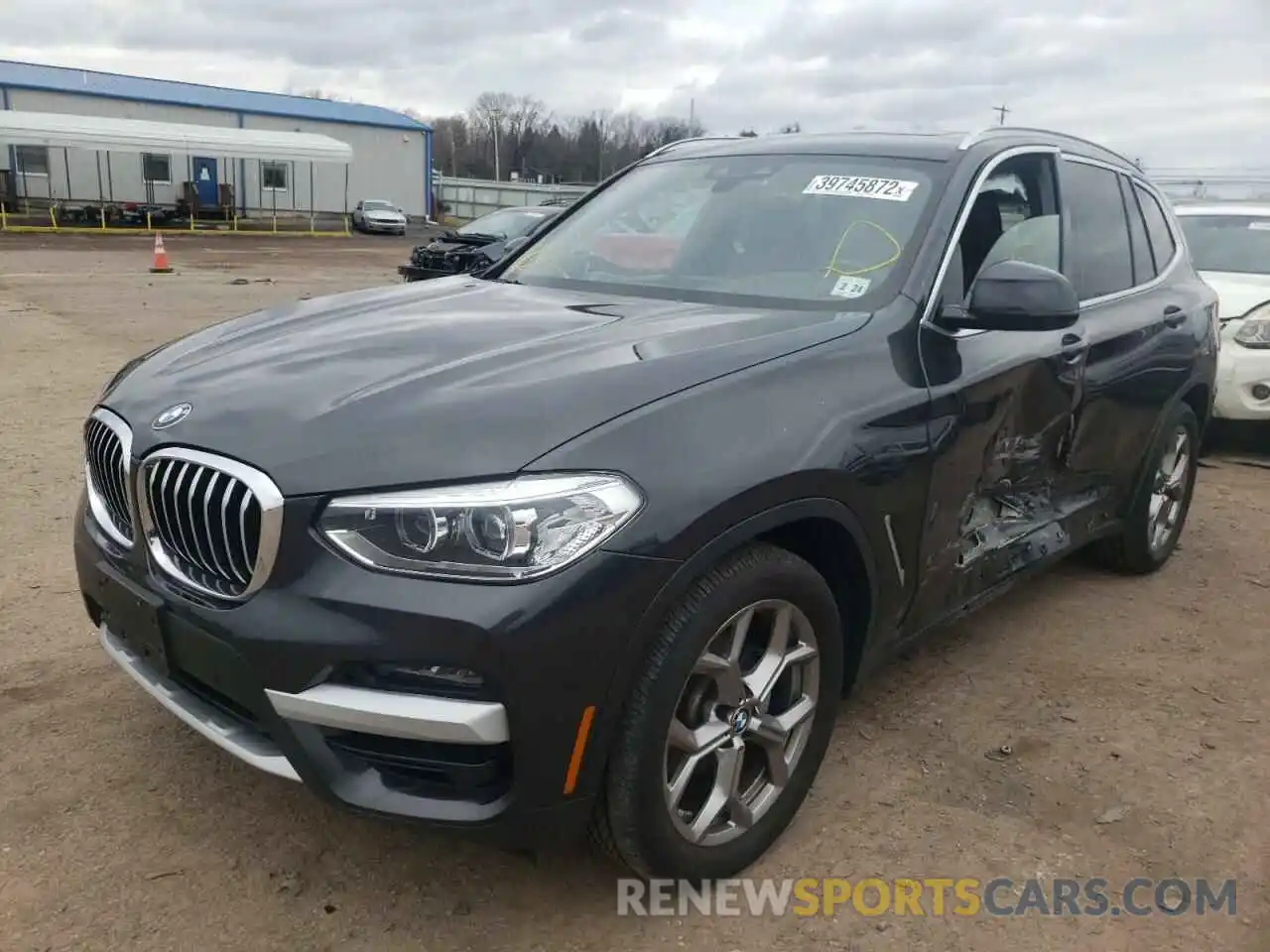 2 Photograph of a damaged car 5UXTY5C04LLT37318 BMW X3 2020