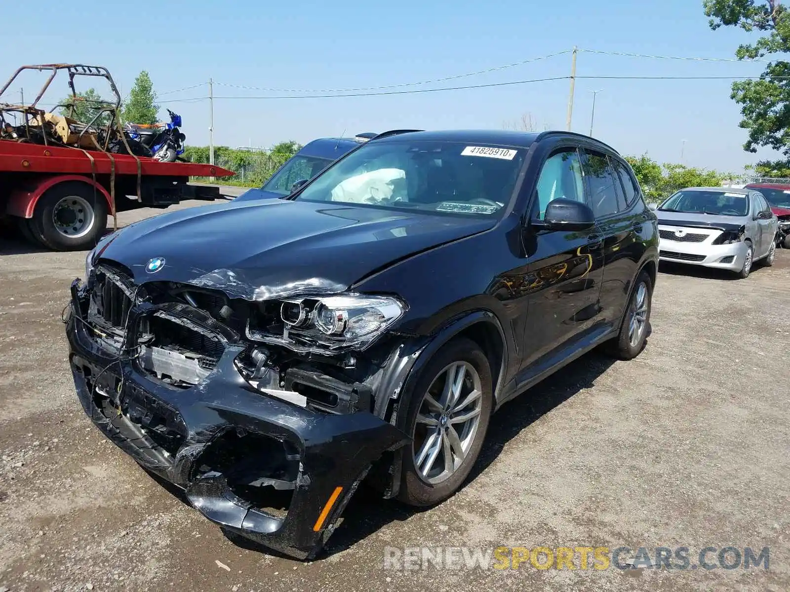 2 Photograph of a damaged car 5UXTY5C04LLT38775 BMW X3 2020