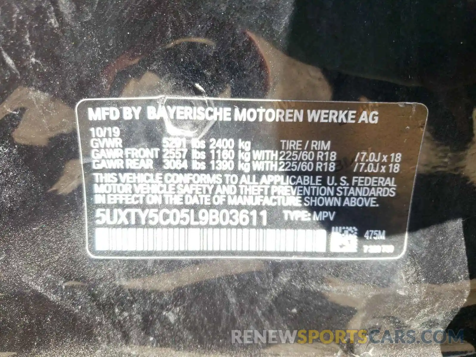 10 Photograph of a damaged car 5UXTY5C05L9B03611 BMW X3 2020