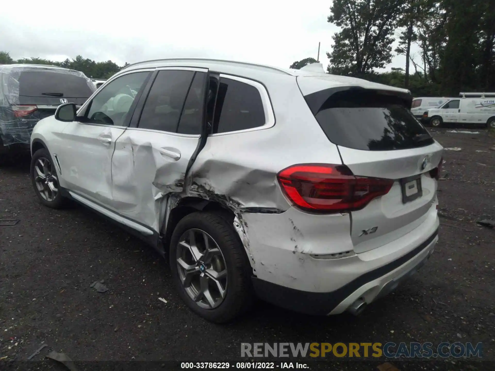 3 Photograph of a damaged car 5UXTY5C05L9B50489 BMW X3 2020